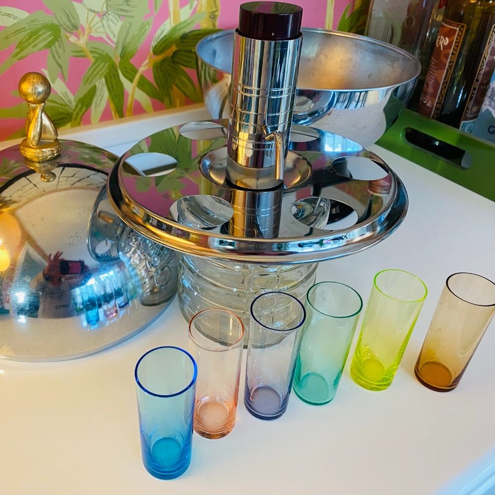 50s Retro Rare, & RAD Silver Dome Drink Dispenser - Picture 1 of 16
